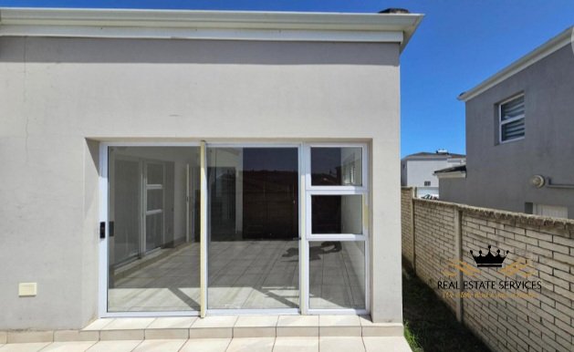 2 Bedroom Property for Sale in Nahoon Valley Park Eastern Cape